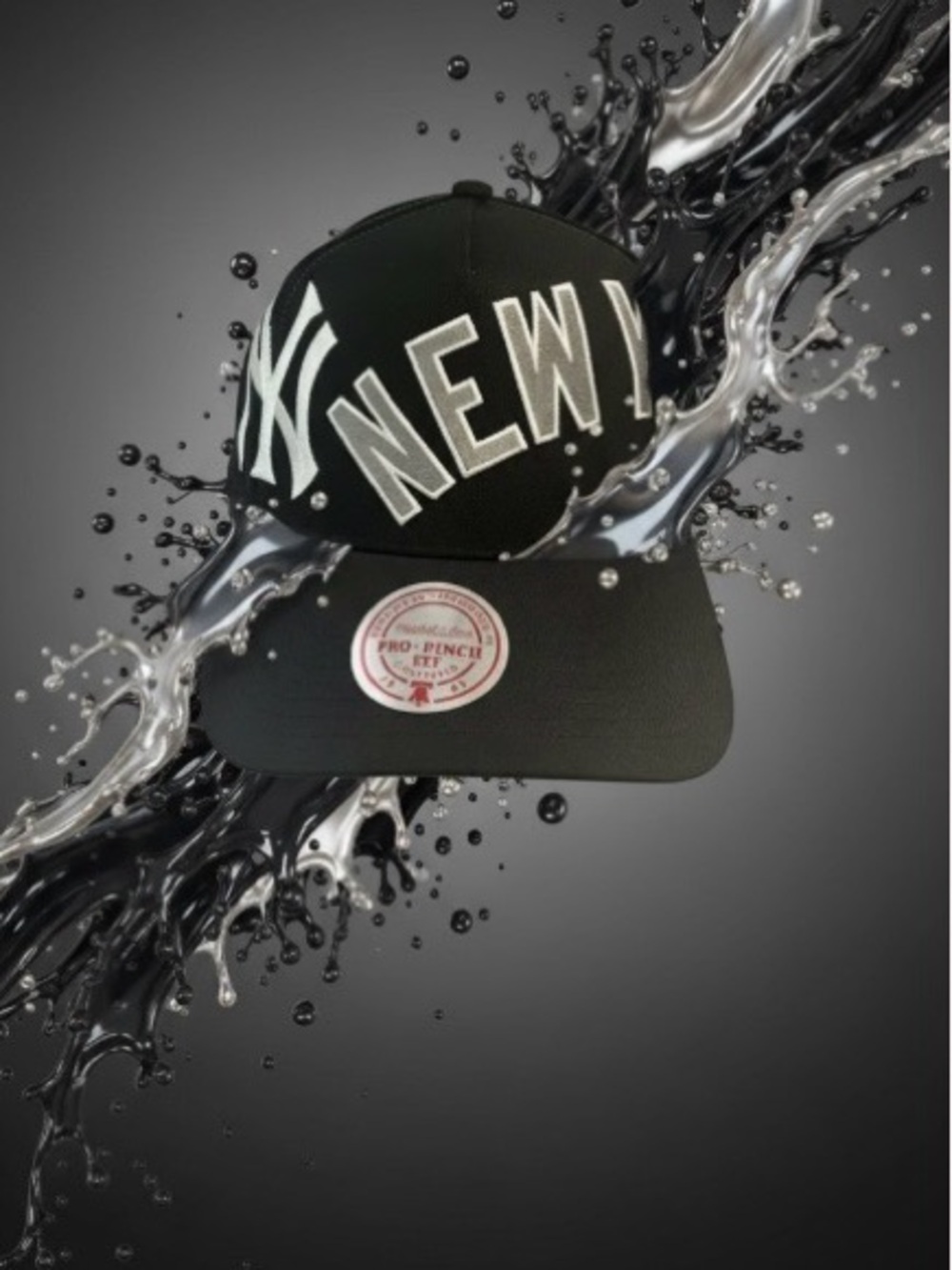 New York Yankees Black Baseball Cap with White Embroidery